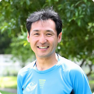 足立三佳