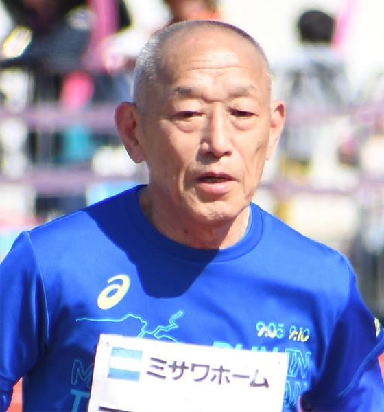 君原 健二